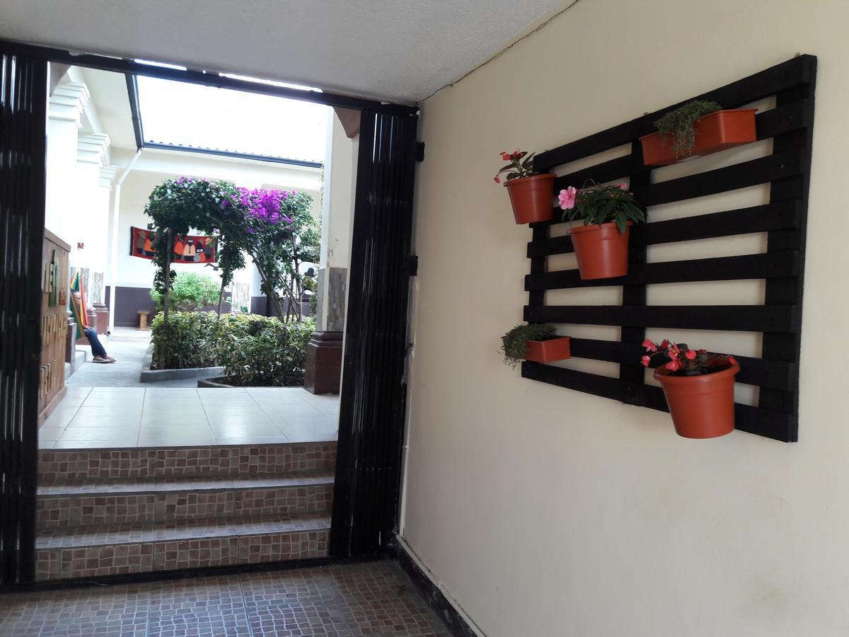The Backpacker Hostal Ibarra Εξωτερικό φωτογραφία