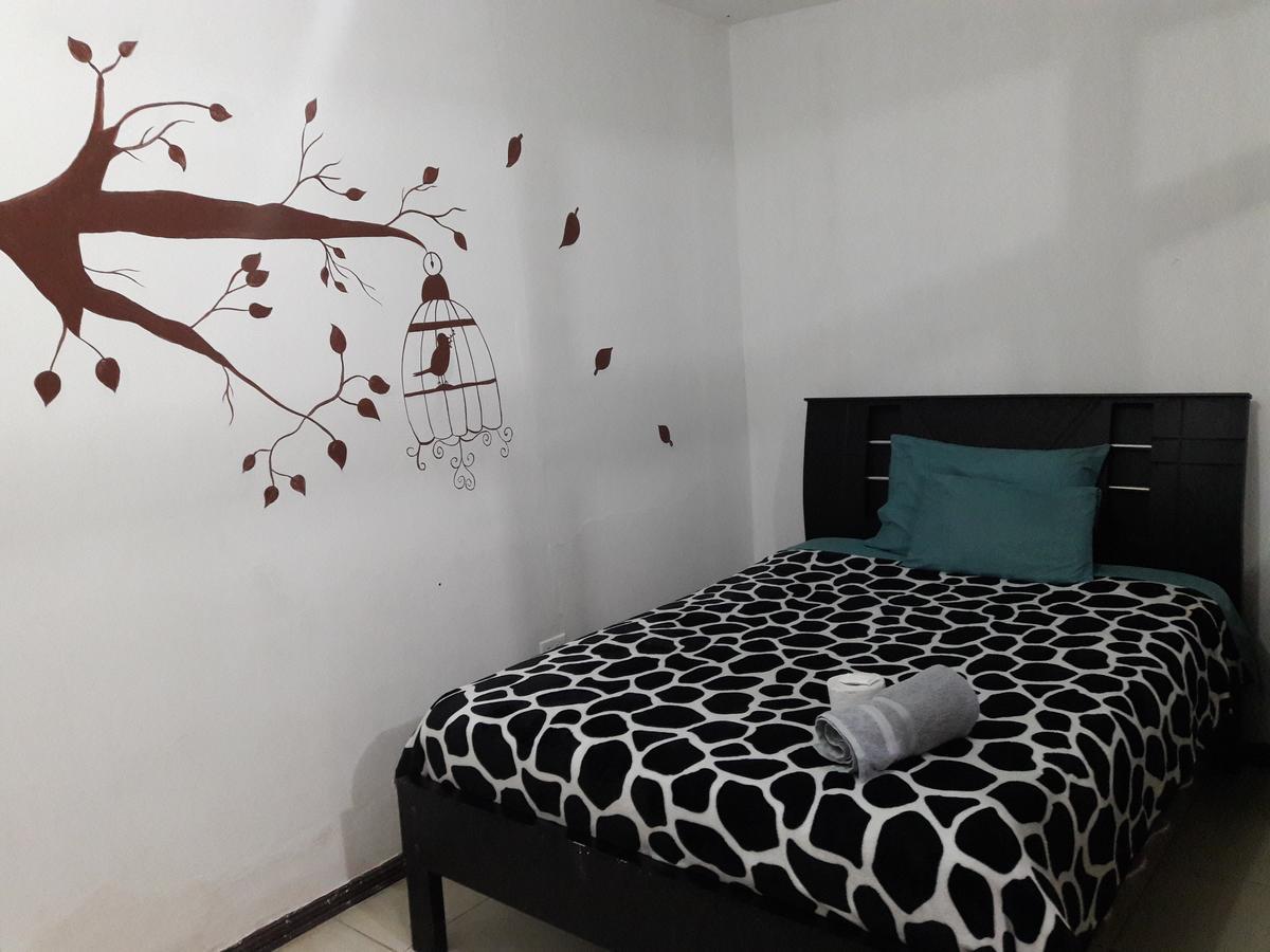 The Backpacker Hostal Ibarra Εξωτερικό φωτογραφία