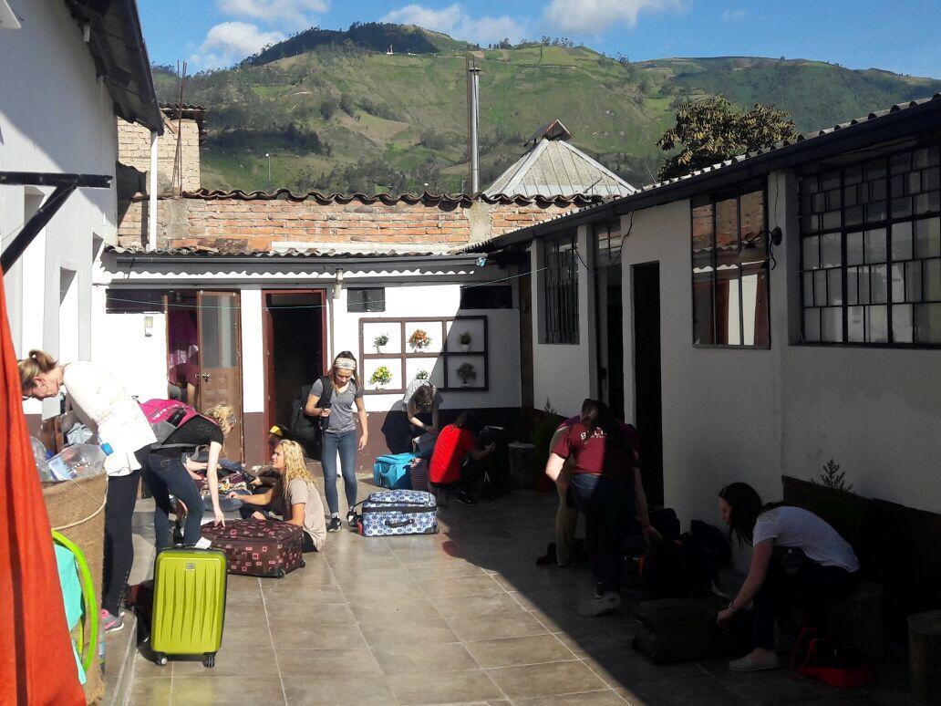 The Backpacker Hostal Ibarra Εξωτερικό φωτογραφία