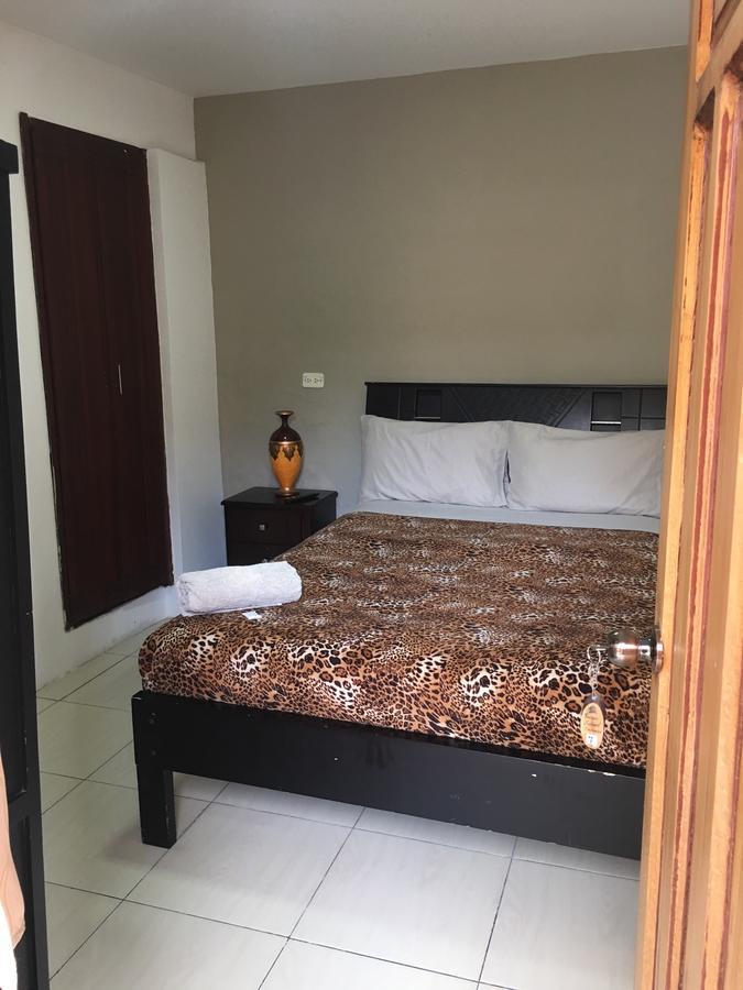 The Backpacker Hostal Ibarra Εξωτερικό φωτογραφία